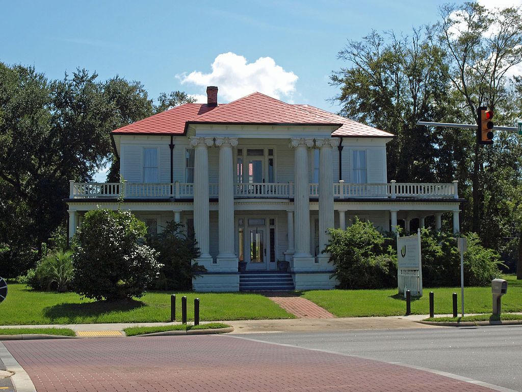 The historic 1875 Cudabac-Gantt House on Main Street